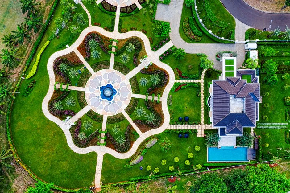 Jardin paysager réalisé par Pack Paysage