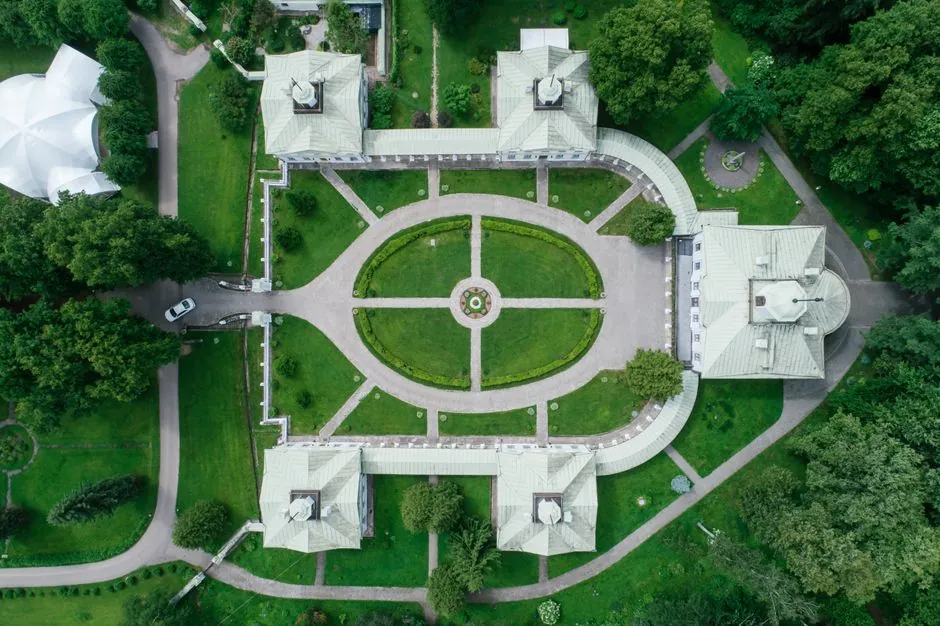 Jardin architecturé réalisé par Pack Paysage à Lyon